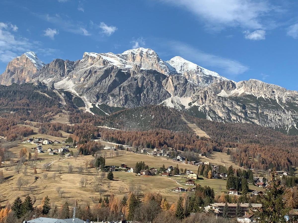 Hotel Serena Cortina Кортина-д'Ампеццо Экстерьер фото