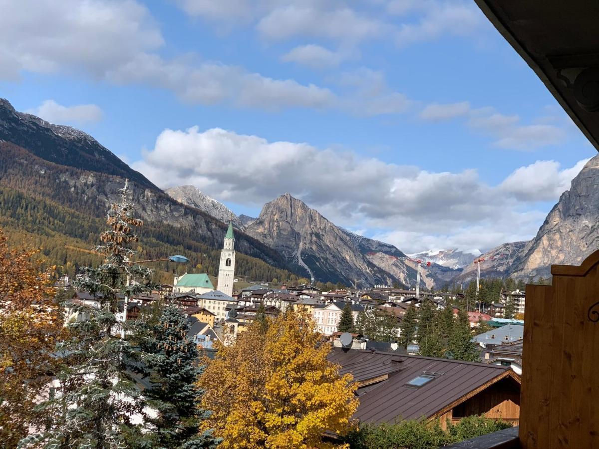 Hotel Serena Cortina Кортина-д'Ампеццо Экстерьер фото