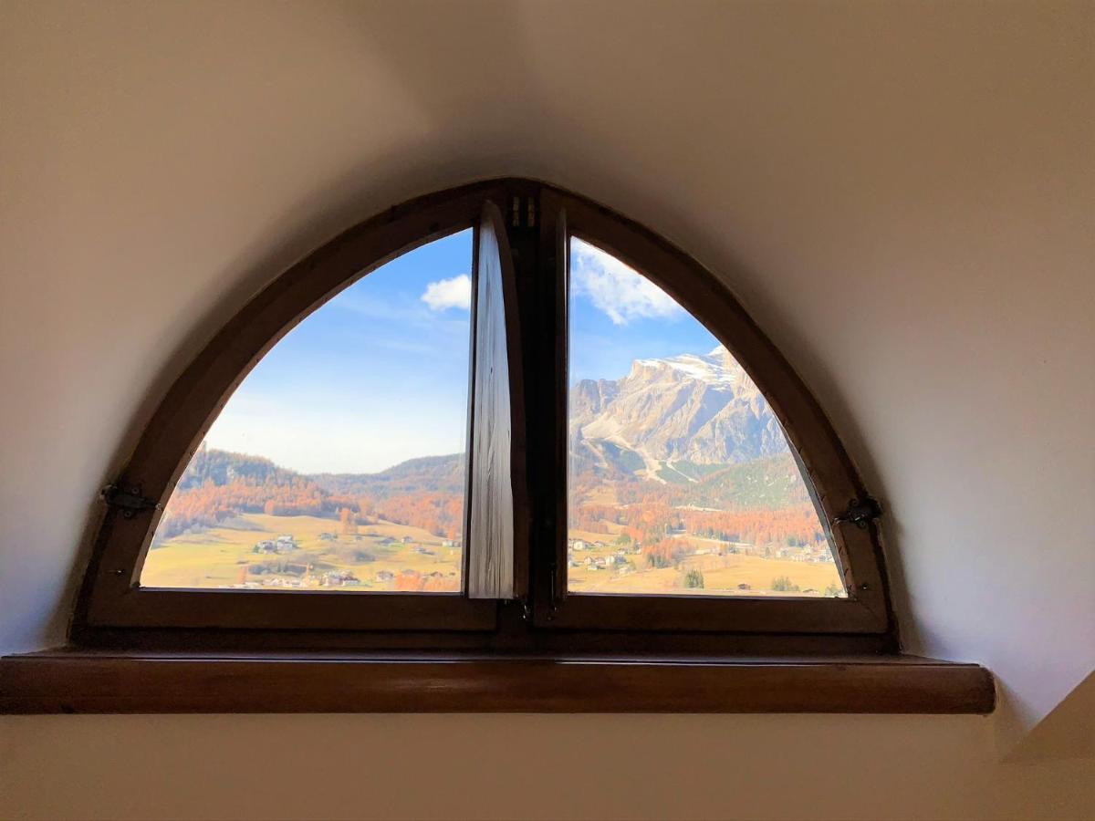 Hotel Serena Cortina Кортина-д'Ампеццо Экстерьер фото