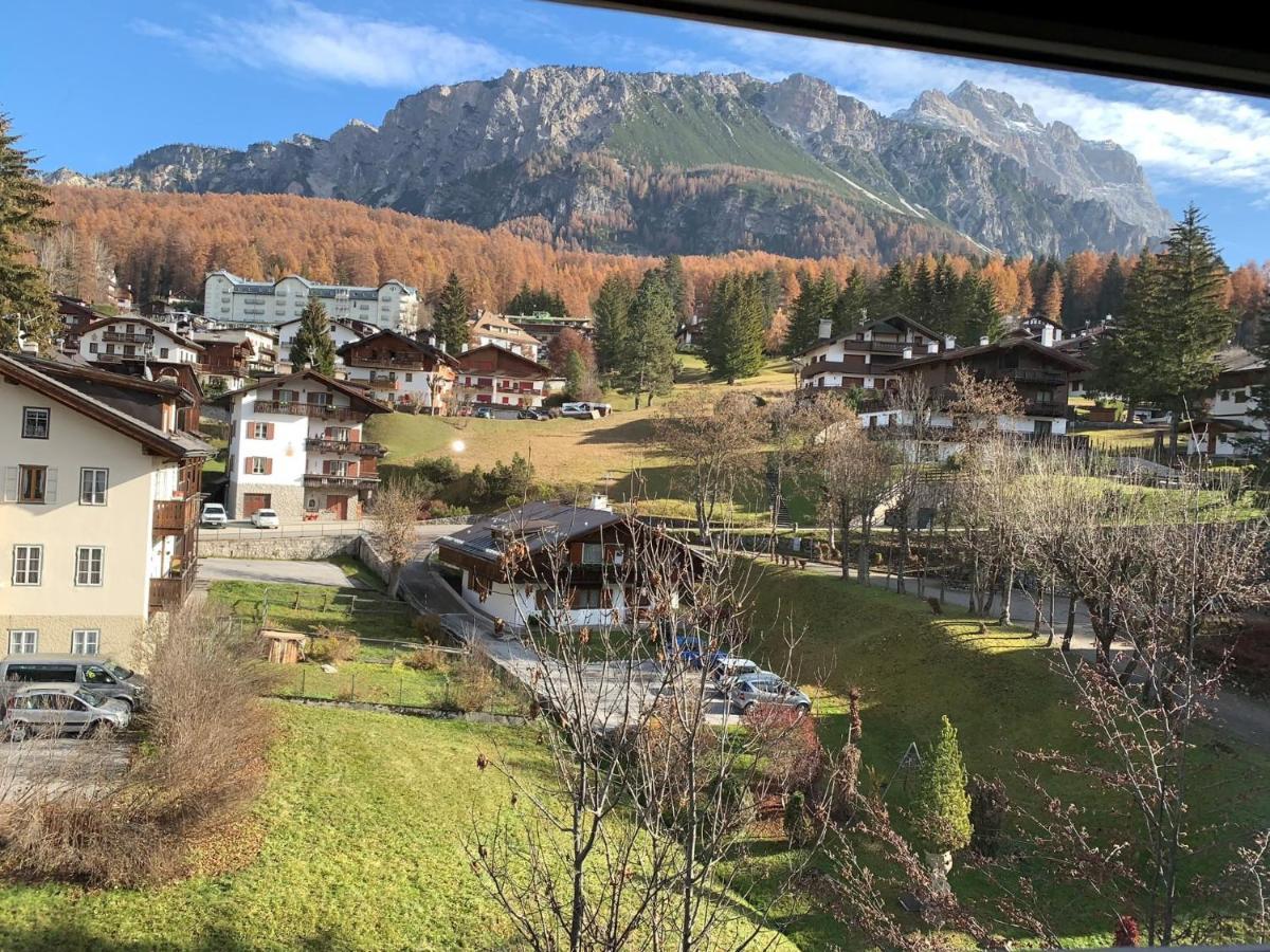 Hotel Serena Cortina Кортина-д'Ампеццо Экстерьер фото