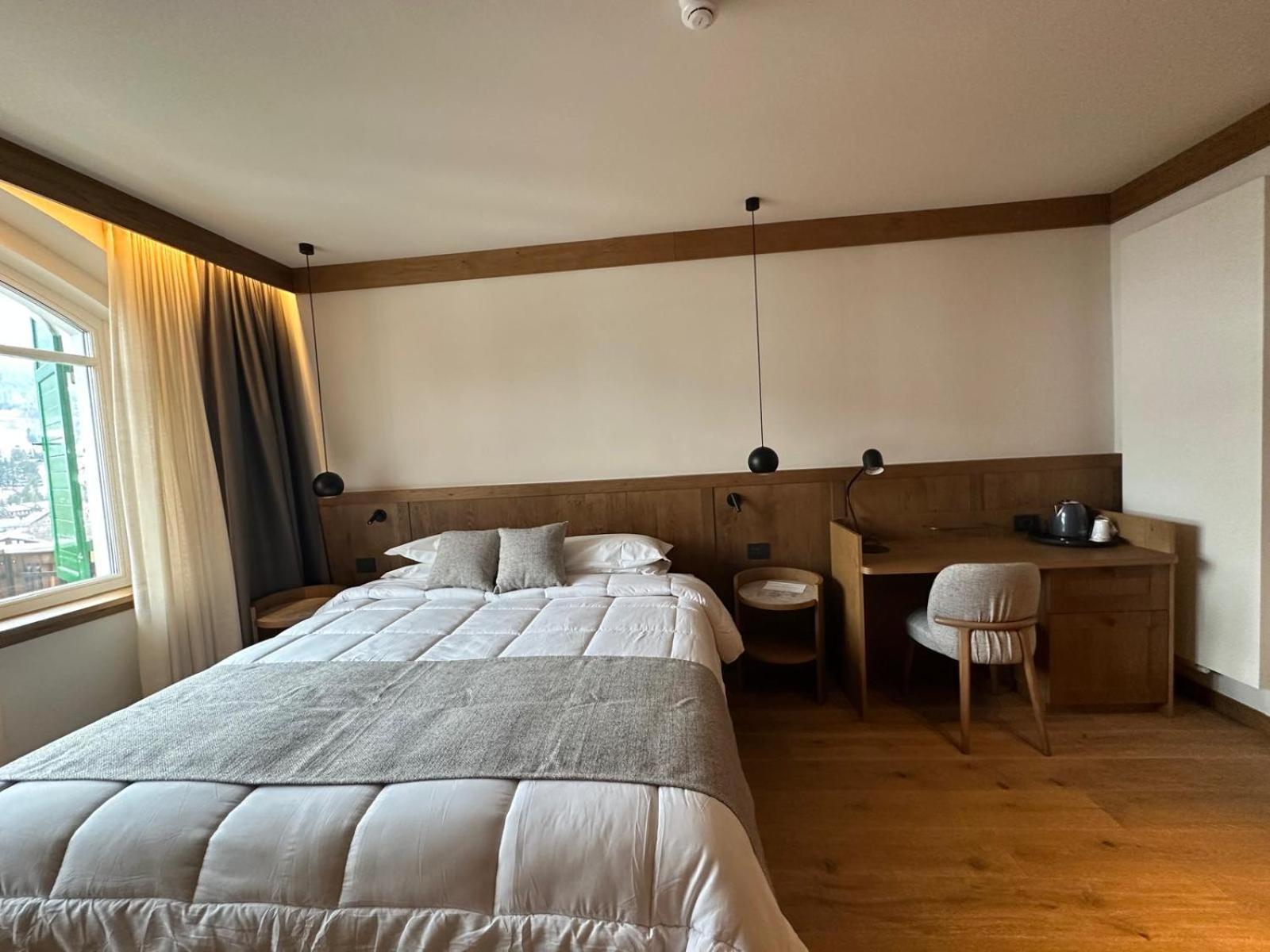 Hotel Serena Cortina Кортина-д'Ампеццо Экстерьер фото