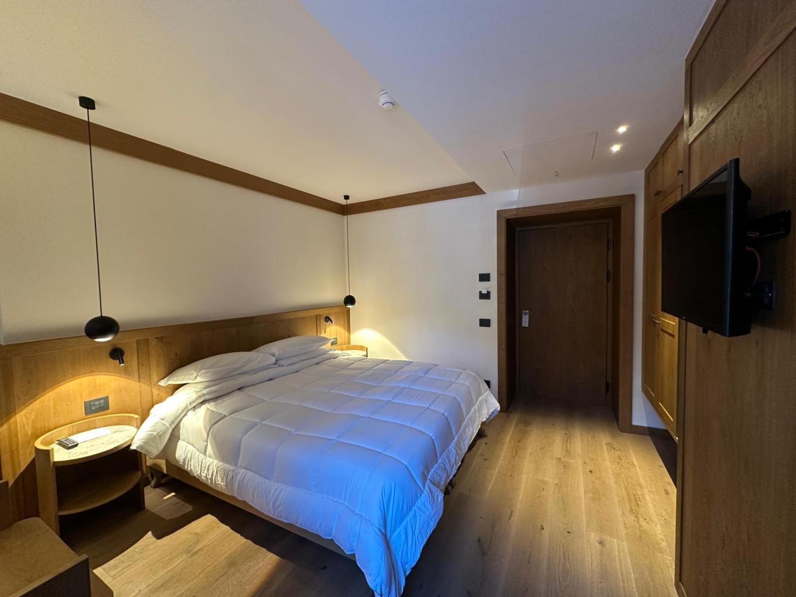 Hotel Serena Cortina Кортина-д'Ампеццо Экстерьер фото