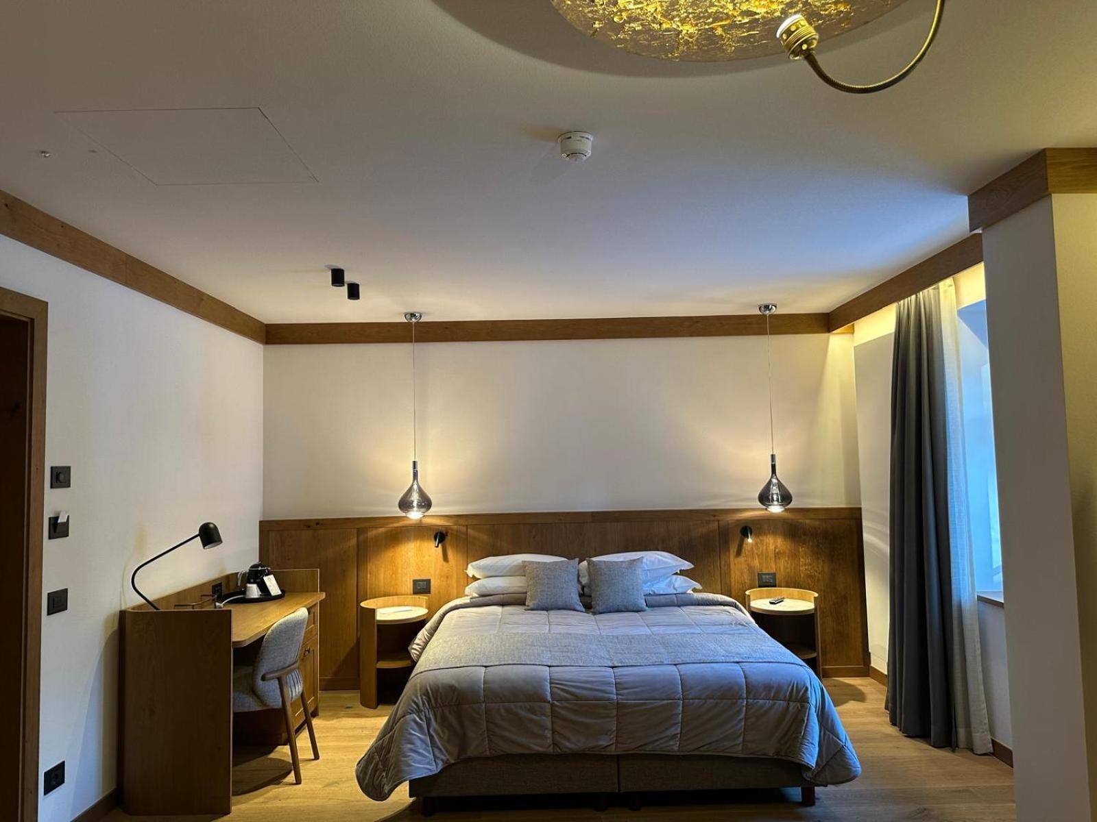 Hotel Serena Cortina Кортина-д'Ампеццо Экстерьер фото